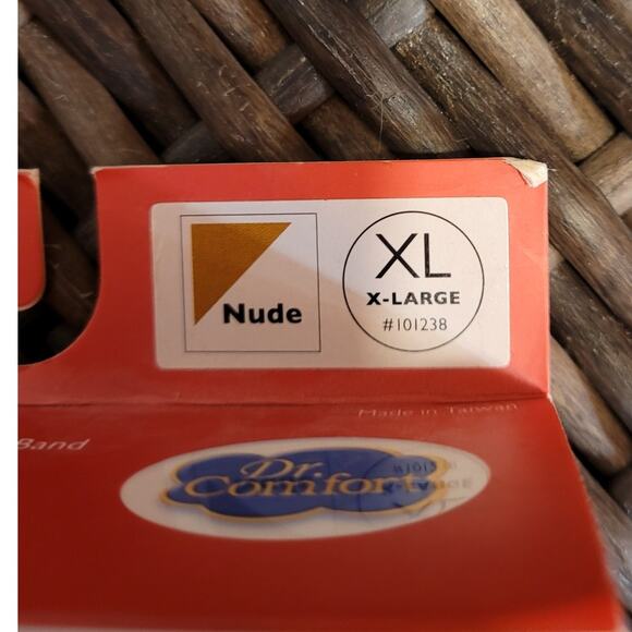 NIB Dr Comfort Shape To Fit Compression Socks Womens XL Nude Sheer 15-20 mmHg - Picture 3 of 9